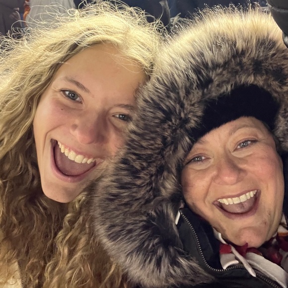 Meet your Posher, Mary anne - Picture 3 of 4